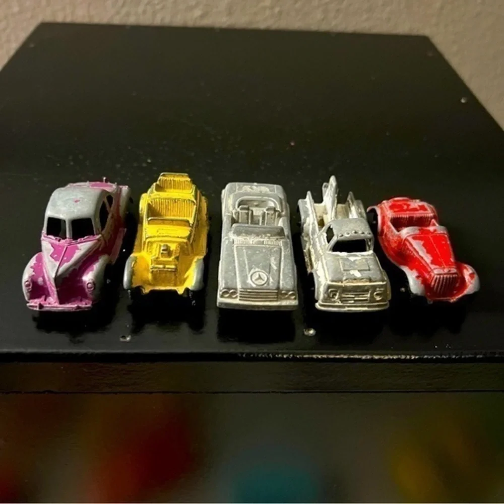 Vintage bundle of five all metal cars